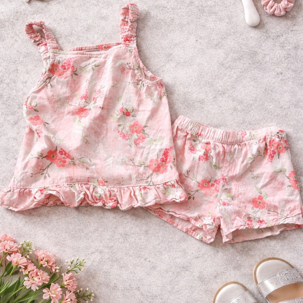 Vince Camuto Girls Floral Tank Top & Shorts Set Size 7 Pink Summer Outfit - Picture 1 of 8
